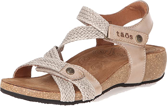 best-sandals-for-travel